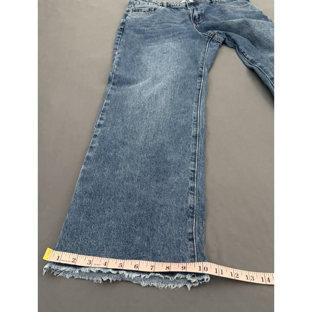 Ashley Mason Wide Leg Jeans Womens Sz 13/31 Lace Heart Pockets Raw Hem High Rise - Picture 7 of 14